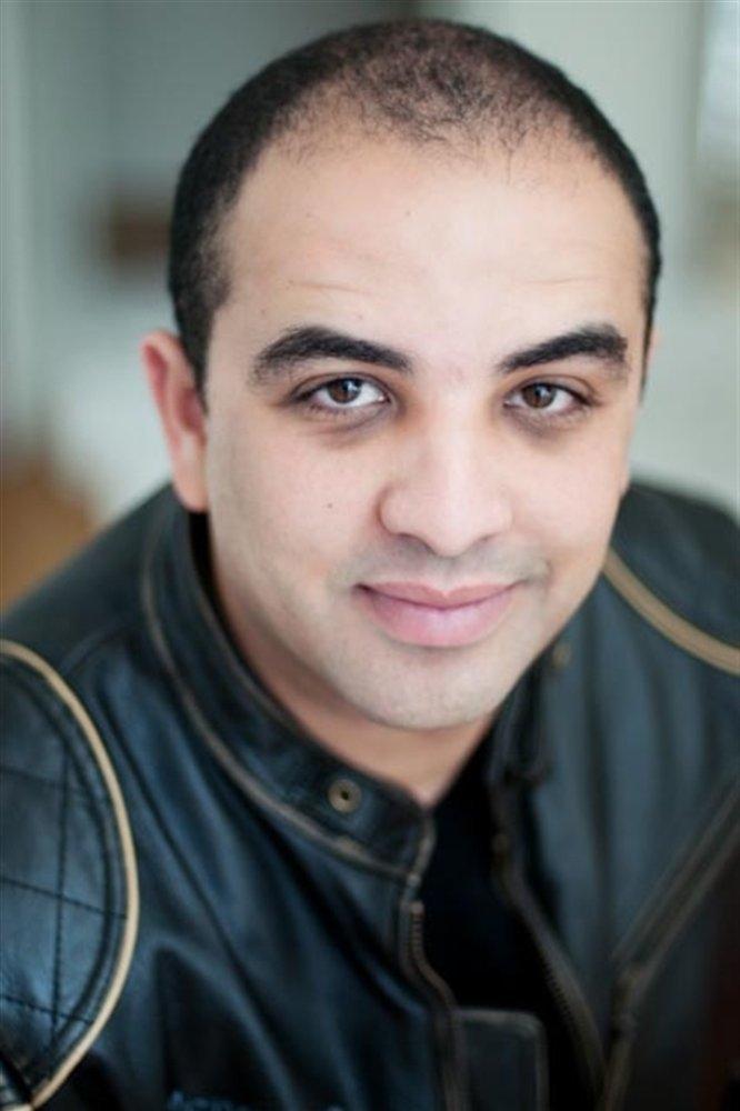 et billede af Adou Khan