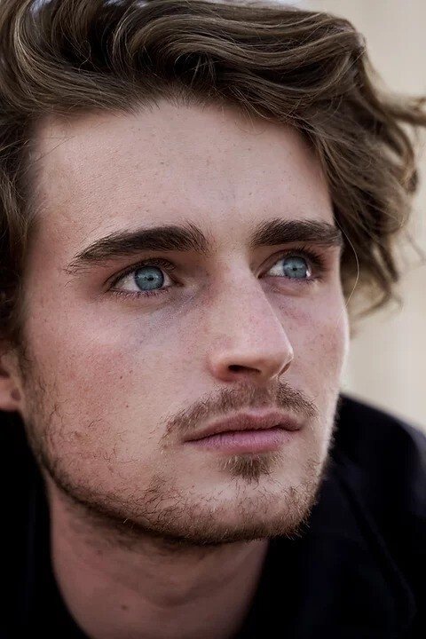 et billede af Victor Senegas