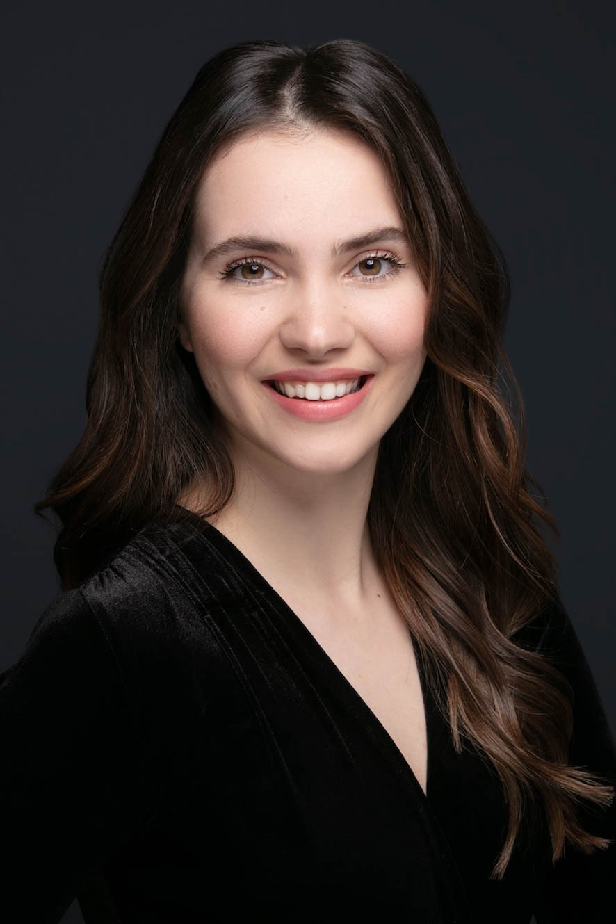 et billede af Almila Ada