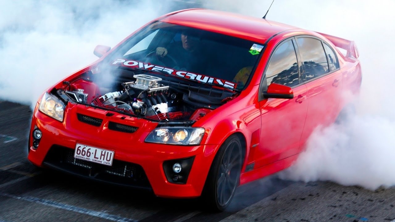 Thumbnail for 727 Cubic Inches and Australian Tire Smoke! Season 1 Episode 10