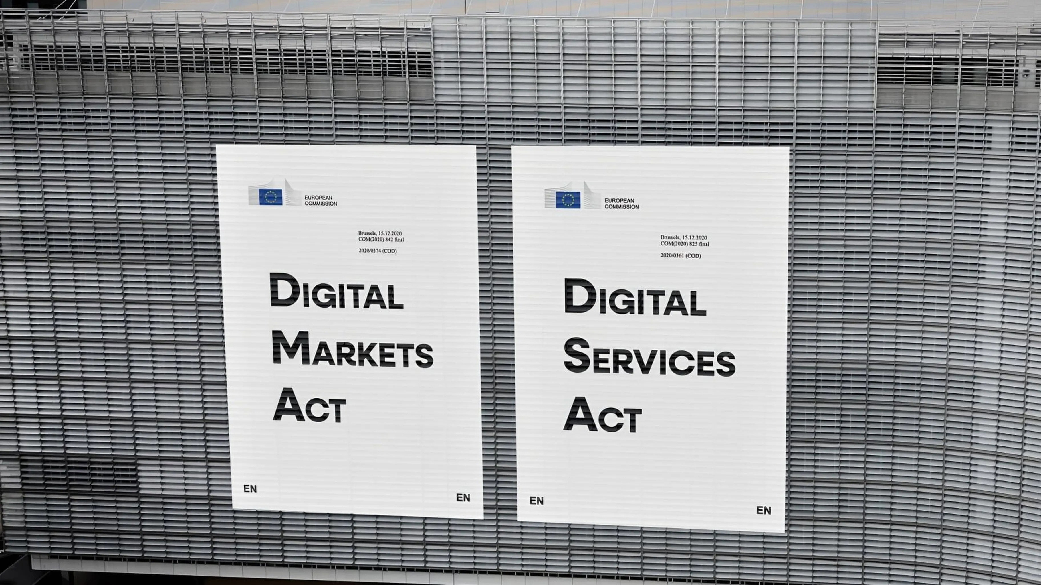Les Maîtres du Monde : L'Europe face aux Géants du Numérique