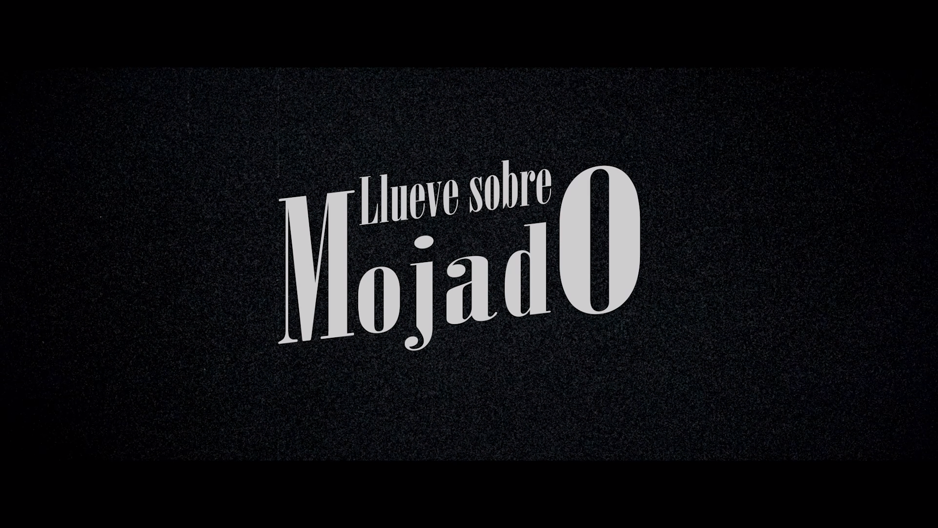 LLUEVE SOBRE MOJADO