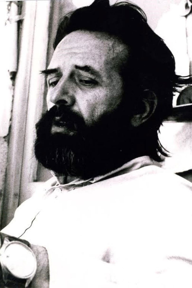 et billede af Dimos Theos