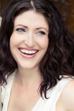 et billede af Beverly Hynds