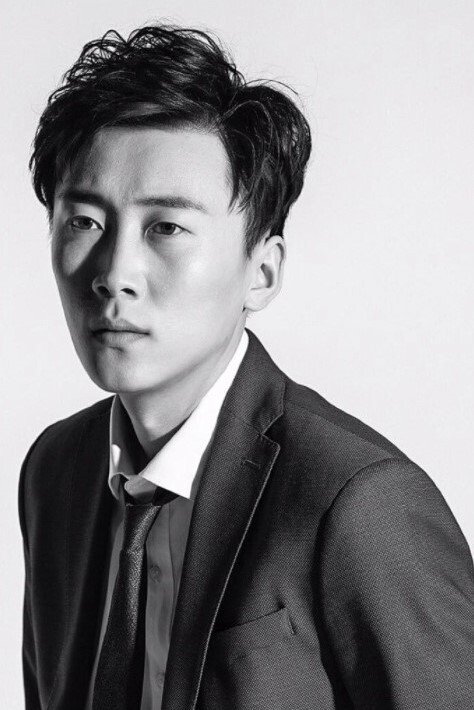 et billede af Zheng Zhongyu