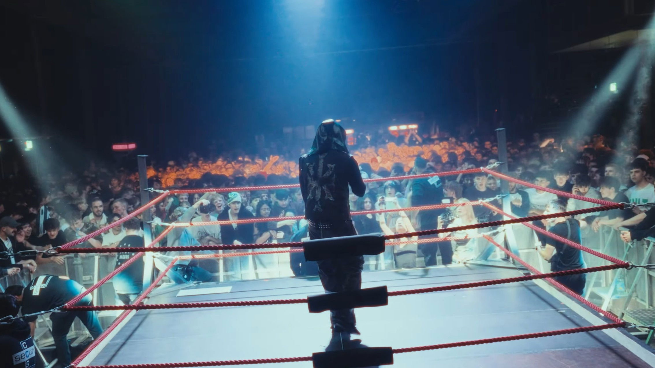 KULTMANIA 2025 Background