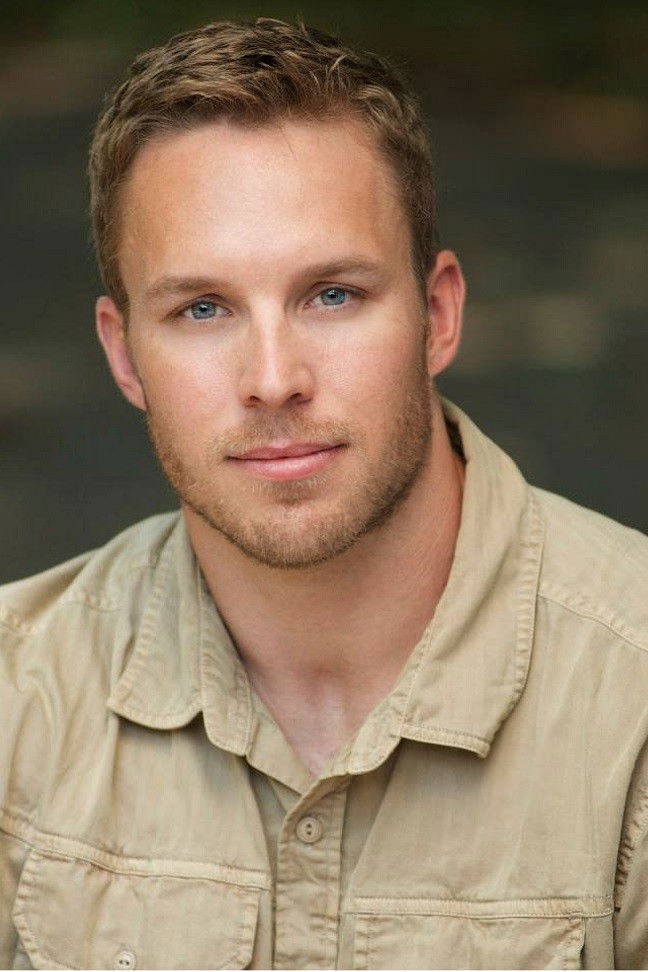 et billede af Allen Daniel