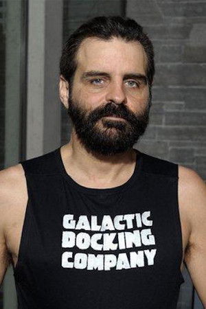 et billede af Clark Nikolai