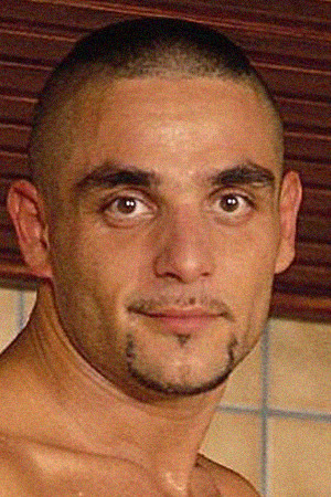 et billede af Logan Sajnal