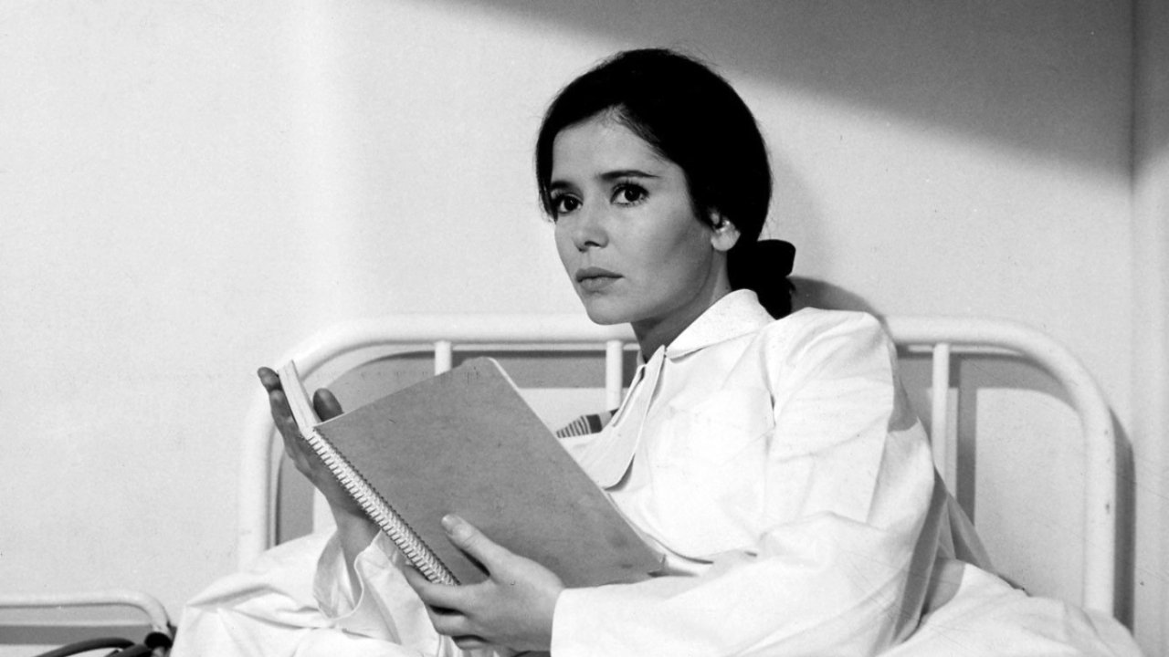 A Woman in White (1965)