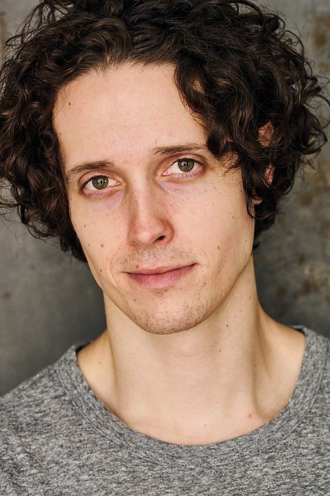 et billede af Isiah Adams