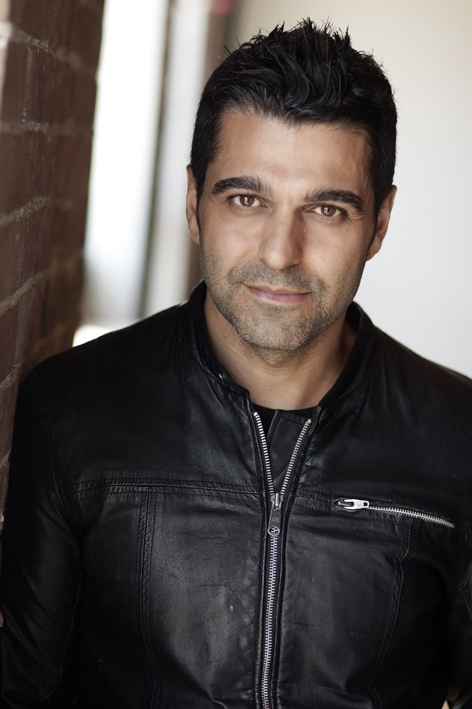 et billede af Julian Tassielli