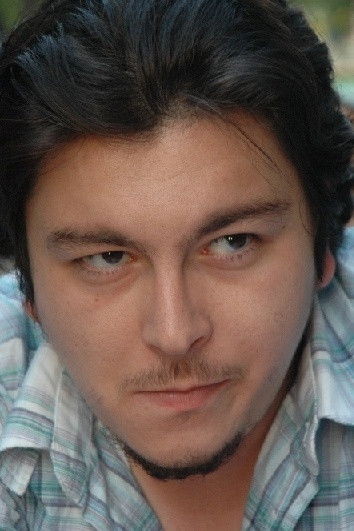 et billede af Emre Erkan