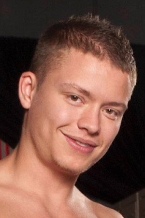 et billede af Micah Andrews