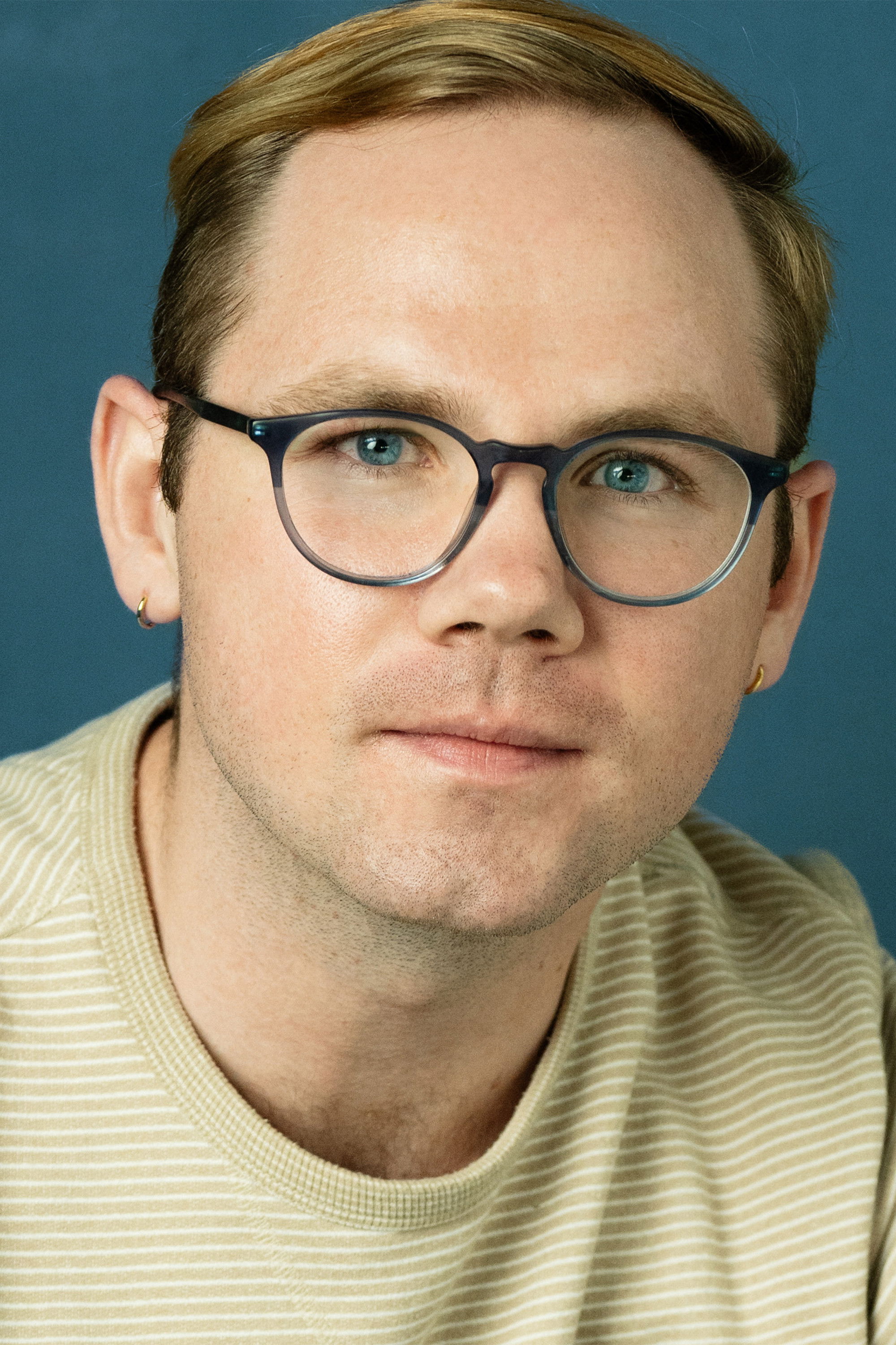 et billede af Julian R. Decker