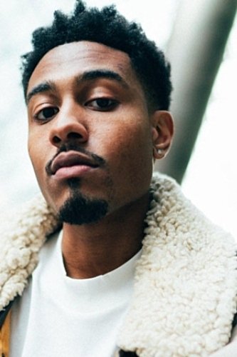 et billede af Sir Michael Rocks