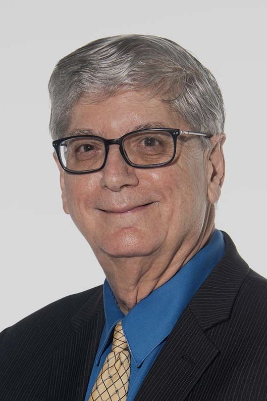 et billede af Luis Molina Casanova