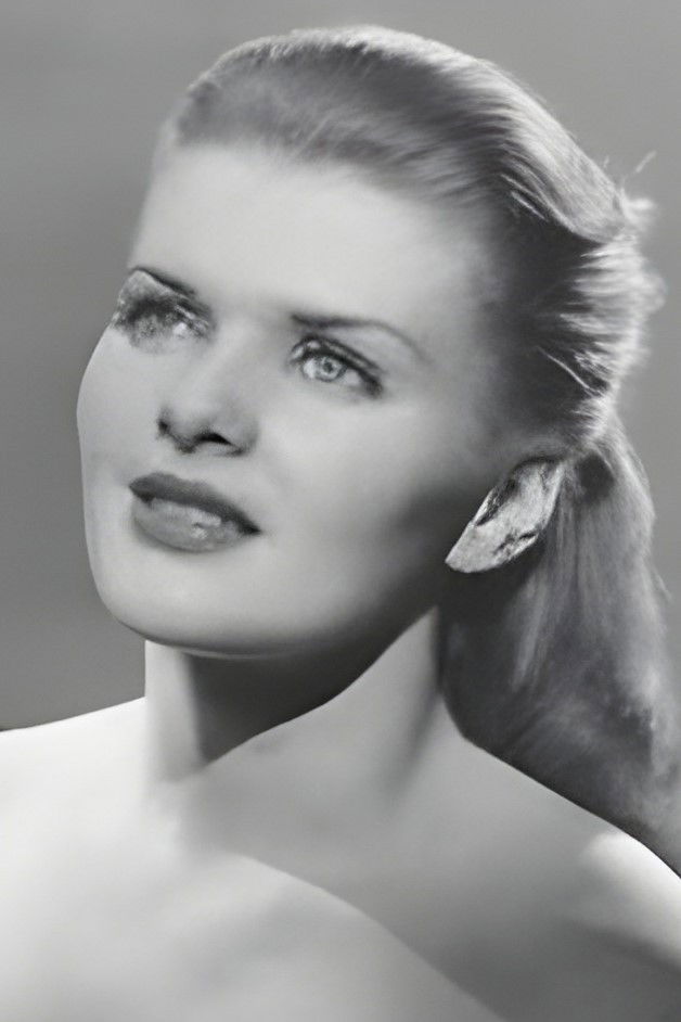 et billede af Shaye Cogan