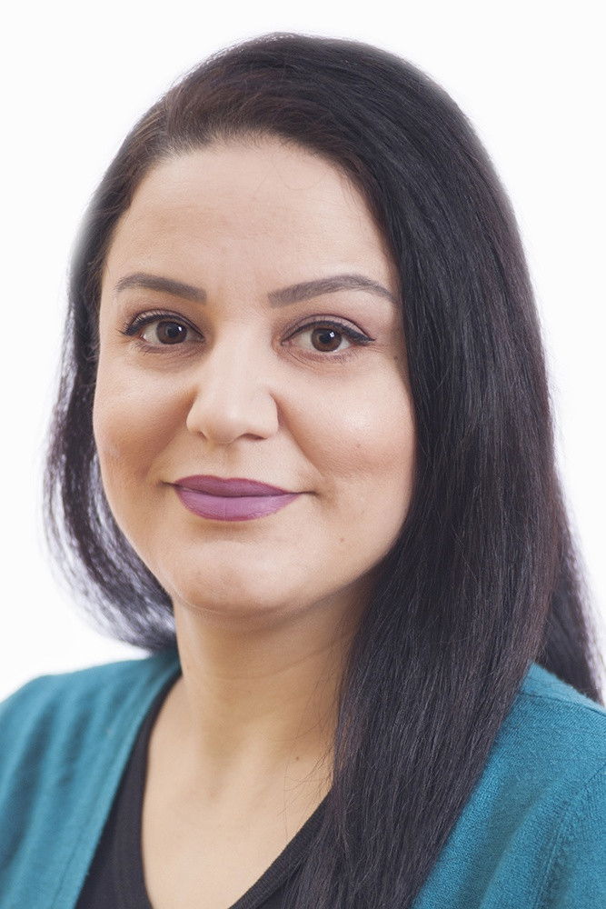 et billede af Firuzə Balayeva