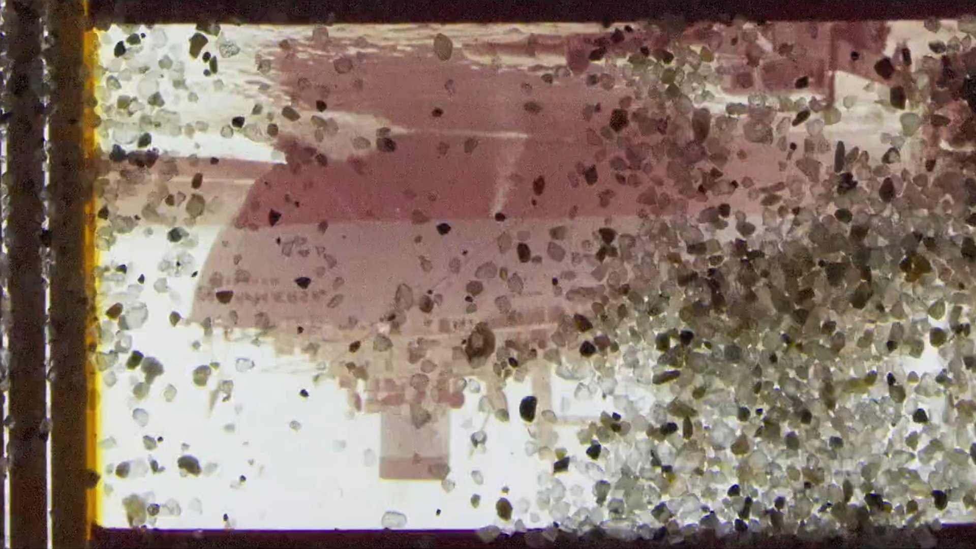Imagem do Filme Pink Beach Red Desert Dream Sand Film