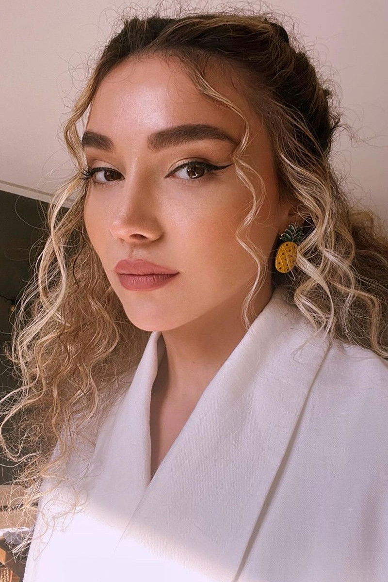 et billede af Üzel Kərimova