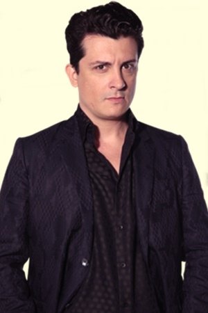 Edgar Bustamante's picture in the cast