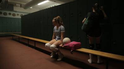 Dead of Winter S02E03 backdrop