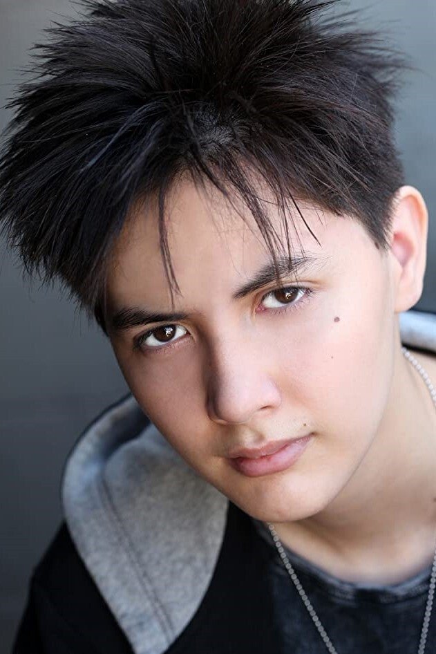 et billede af Matthew Parry-Jones