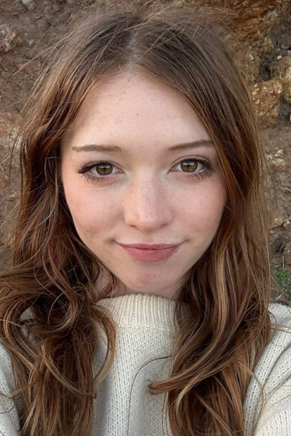 et billede af Myra Moans