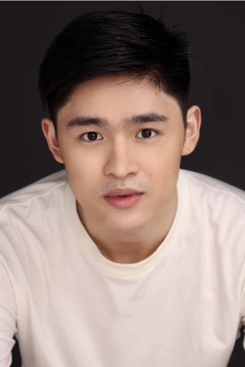 Kimson Tan's picture in the cast