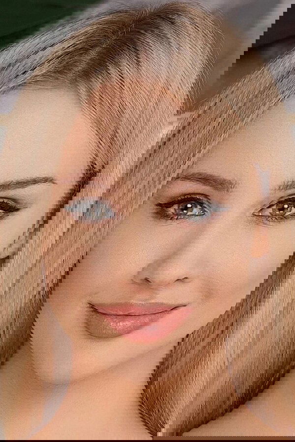 Alina Barkalova's picture in the cast