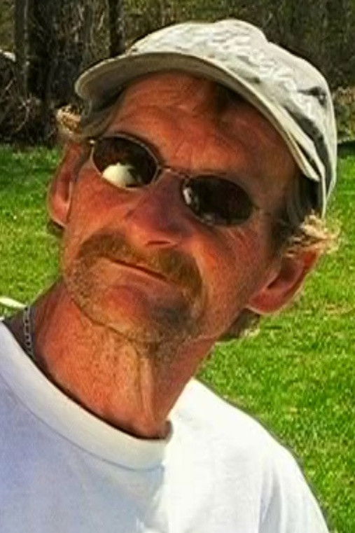 et billede af Joey Kemp