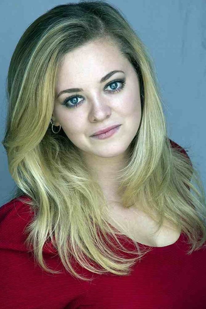 et billede af Madylin Sweeten