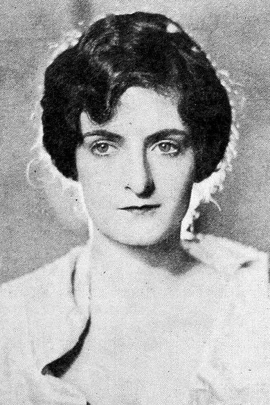 et billede af Maxine Elliott Hicks