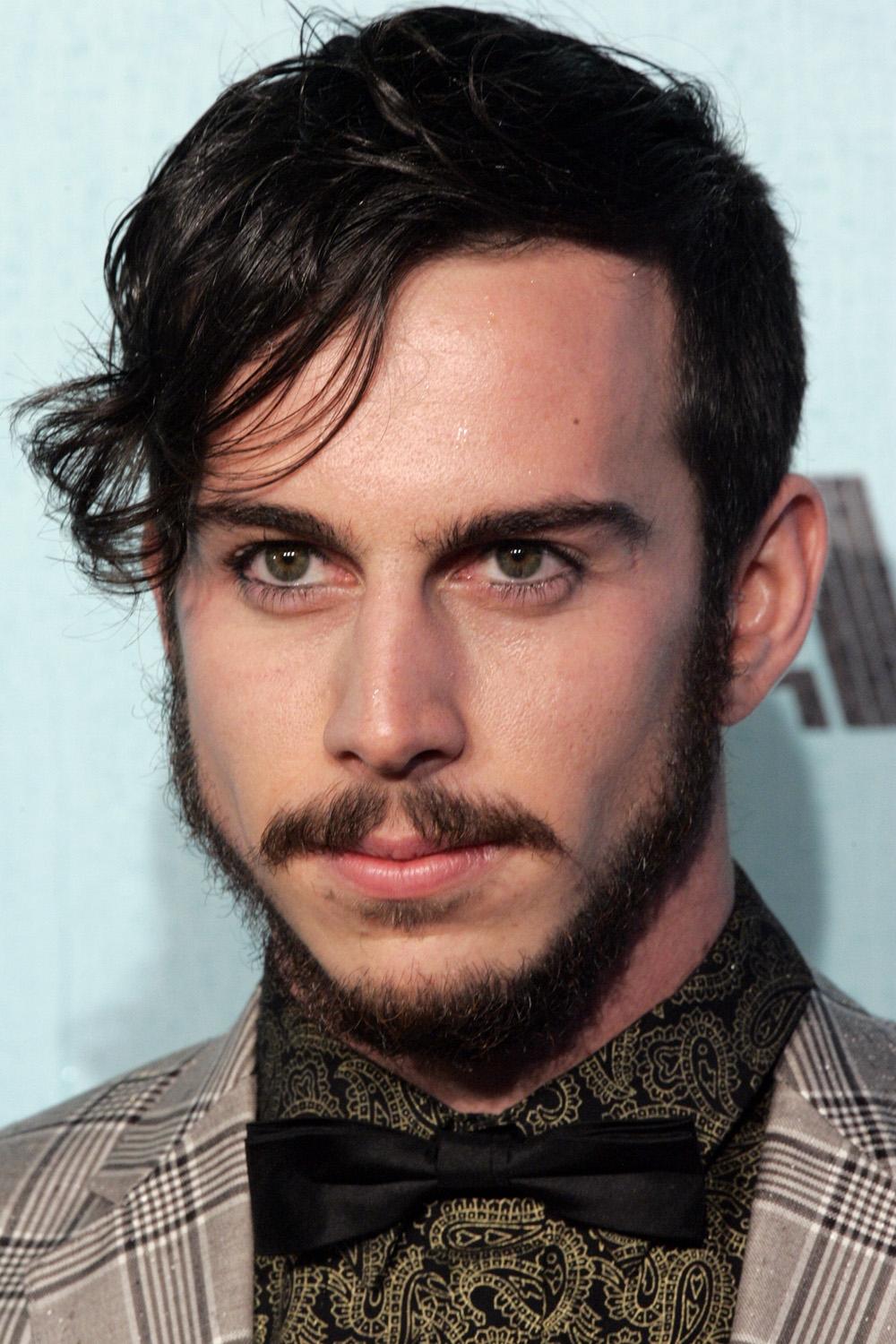 et billede af Brendan Maclean