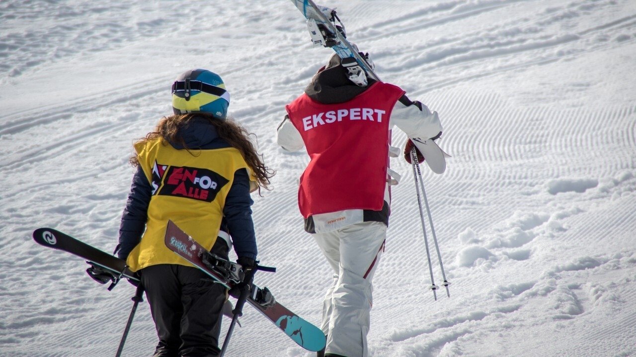 Thumbnail for Downhill skiing Season 1 Episode 7