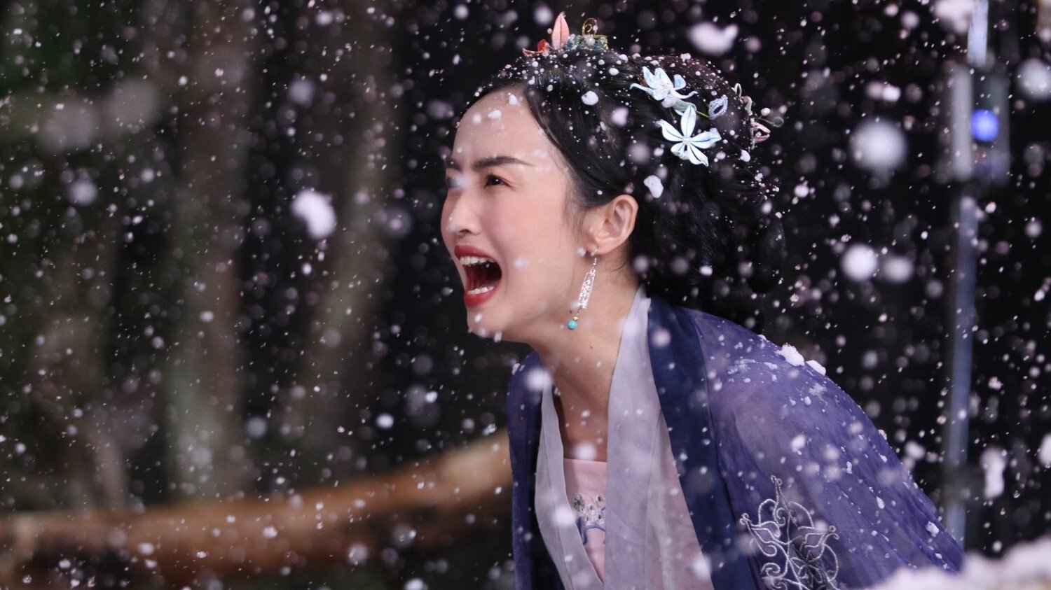 Nước Chảy Hoa Trôi (Reborn) (2021)
