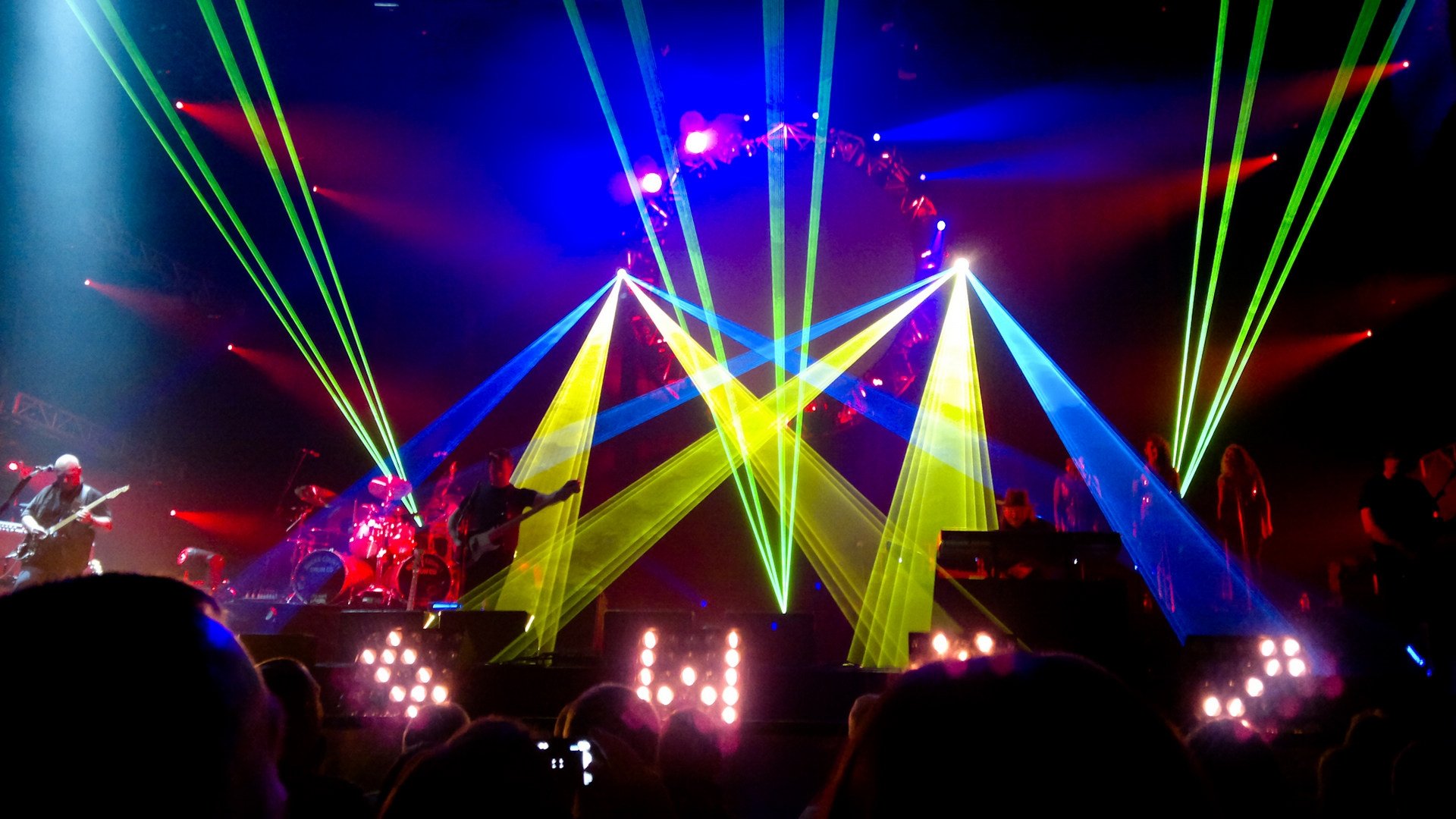 The Australian Pink Floyd Show: The Essence (2019)