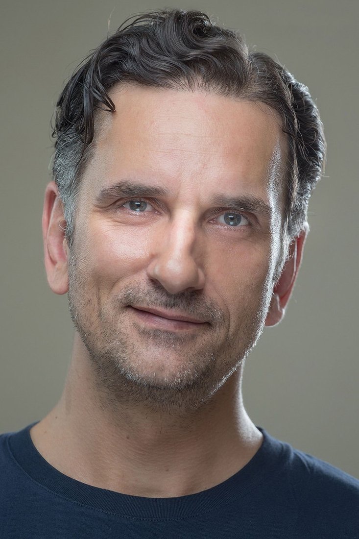 et billede af Nikos Psarras