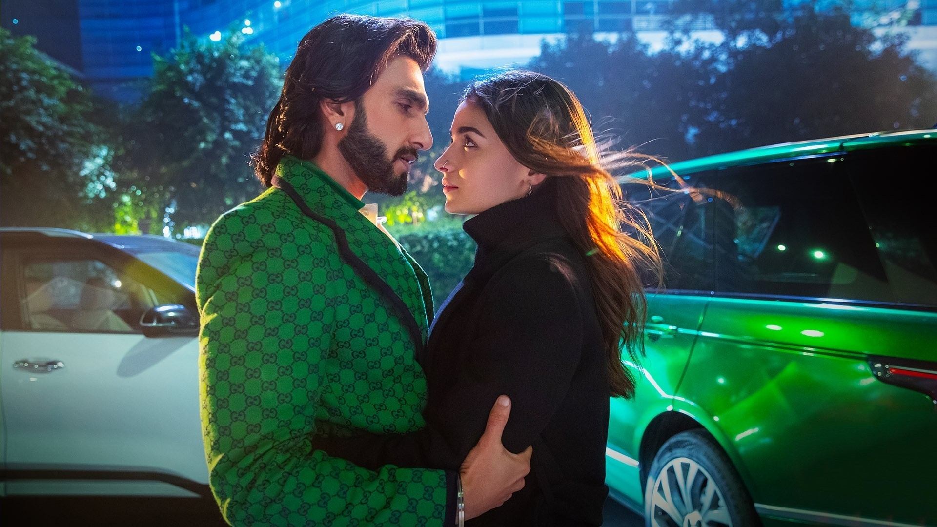 Poster: Rocky Aur Rani Kii Prem Kahaani Poster: Rocky Aur Rani Kii Prem Kahaani