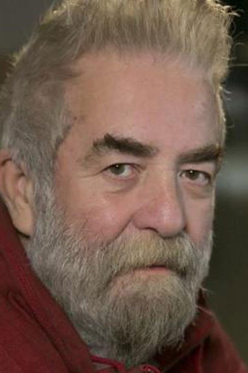 et billede af Orhan Oğuz