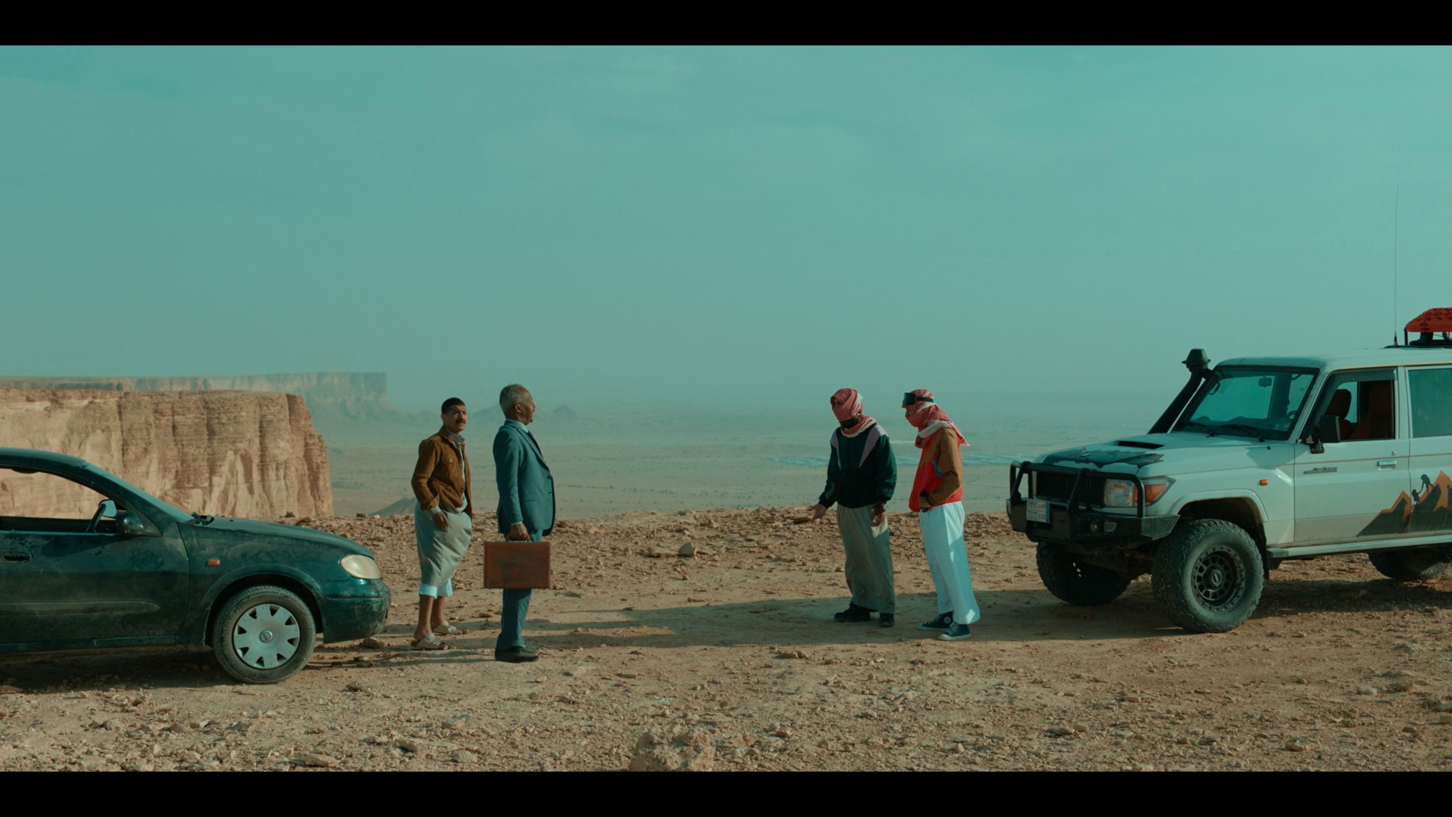 undefined 스틸 이미지