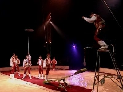 C'est pas sorcier - Tous en piste : la vie d'un cirque