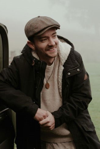 et billede af Liam Warner