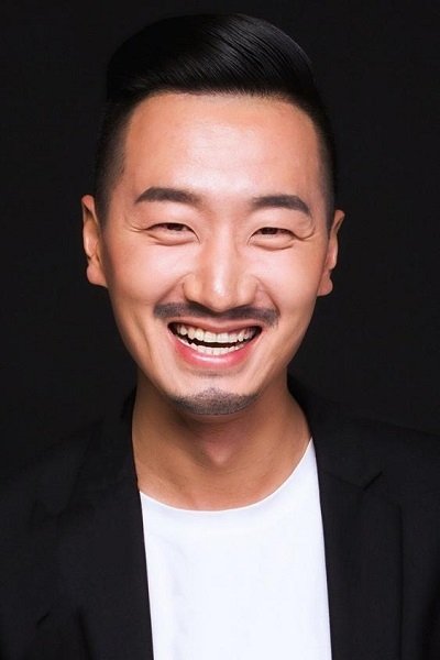 Xu Xiao Xing's picture in the cast