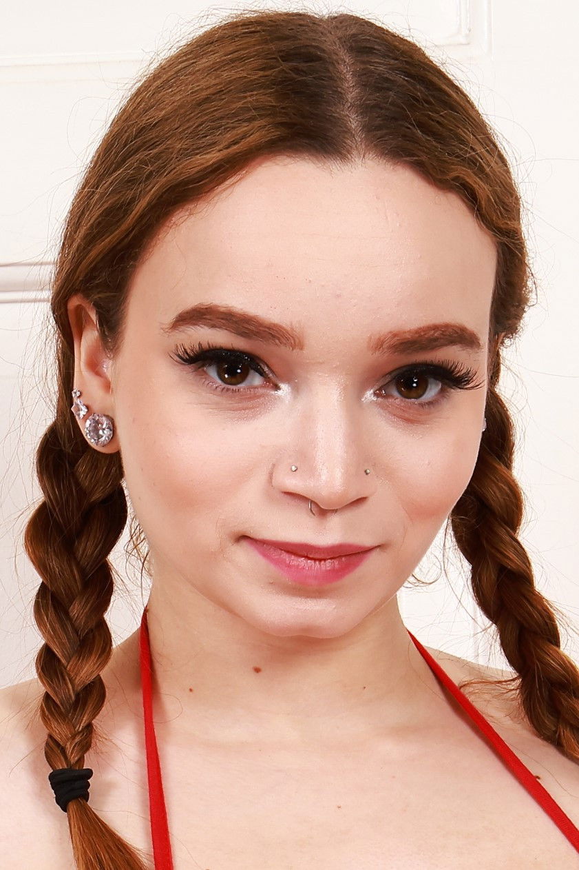 et billede af Selina Imai