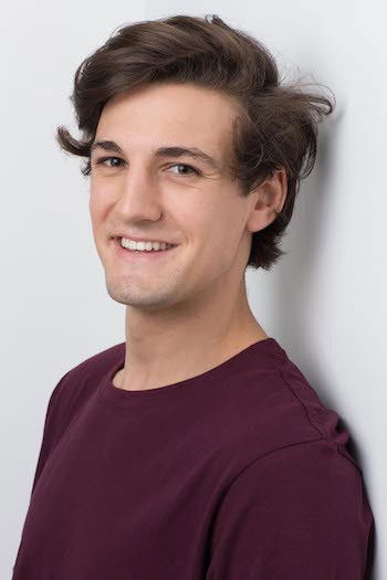 et billede af Isaac Crawley