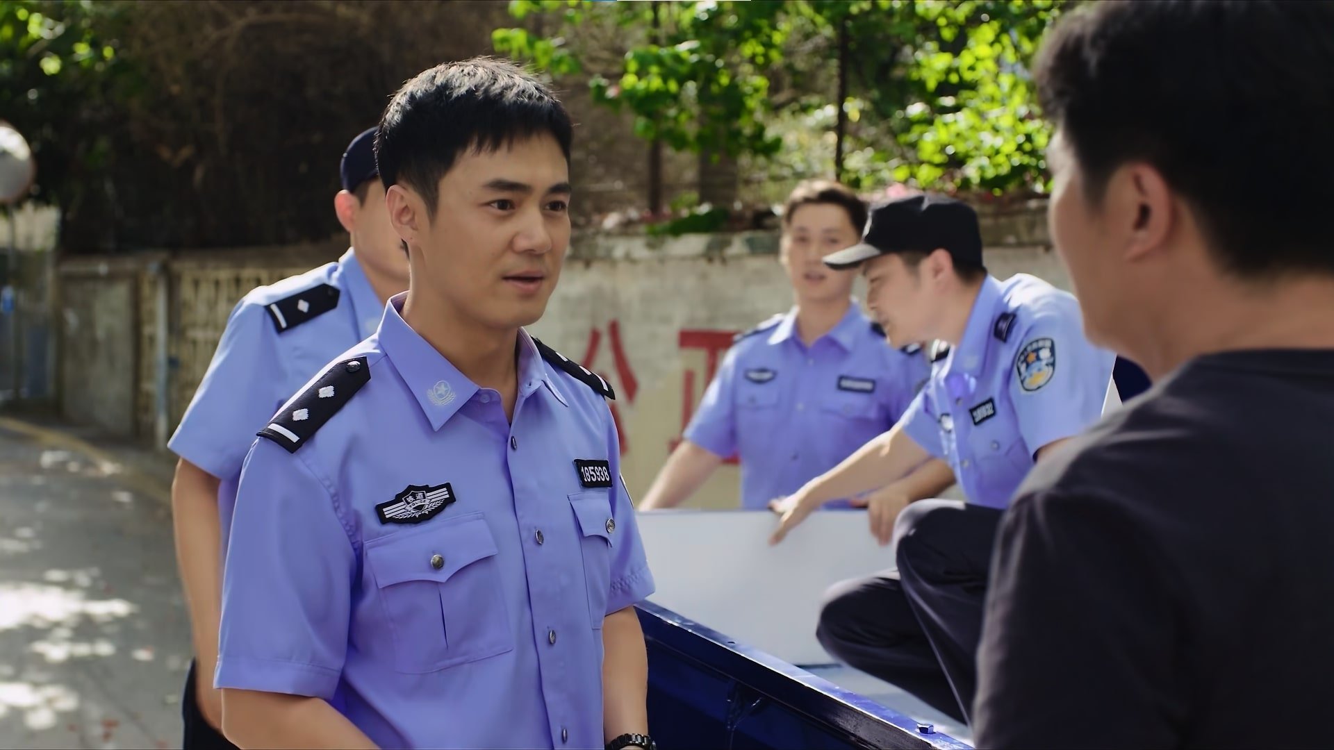 驻站 - Épisode 10