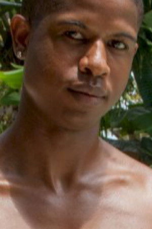 et billede af Raymond Usher