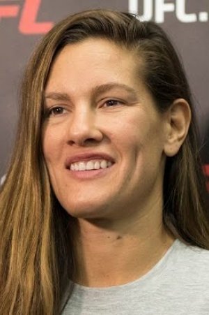 et billede af Cortney Casey